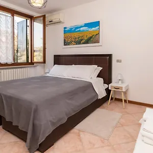 https://la-casetta-di-tiziana-verona.hotelinveneto.com