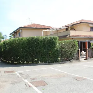 https://villa-eleonora-mascali.sicilyhotelsitaly.net