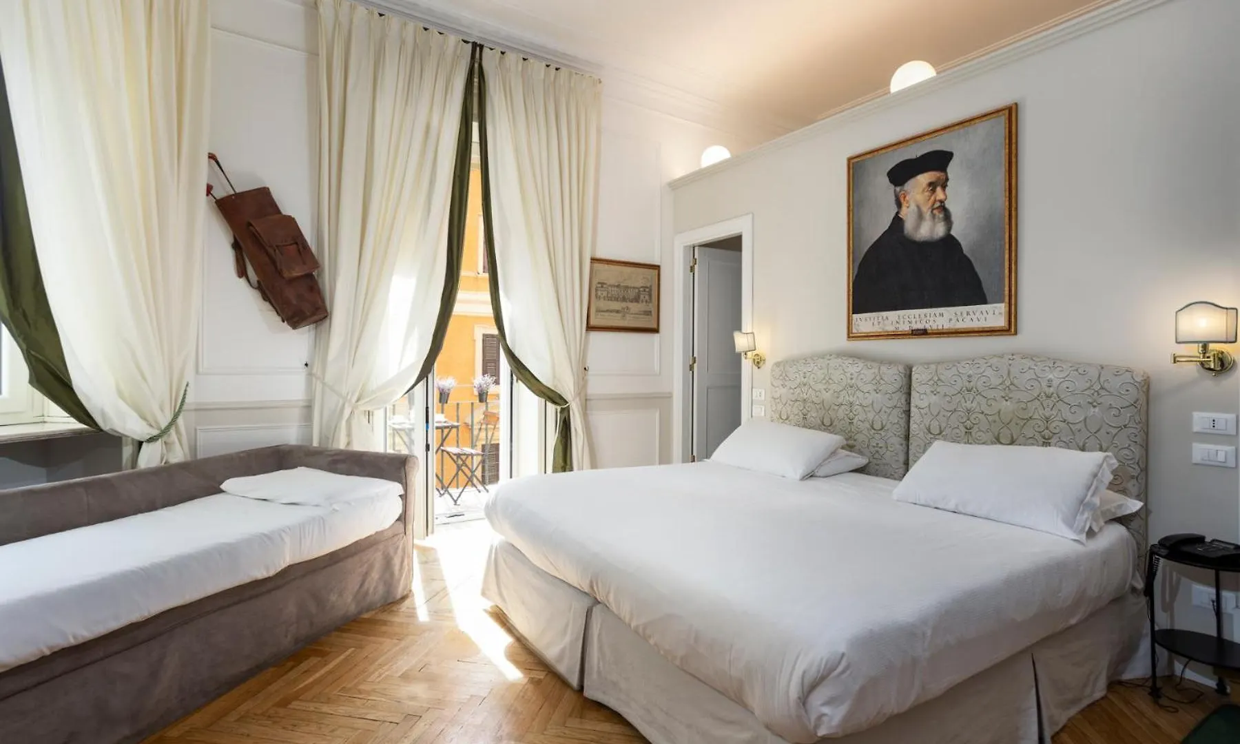 Relais Donna Lucrezia Guest House Rome